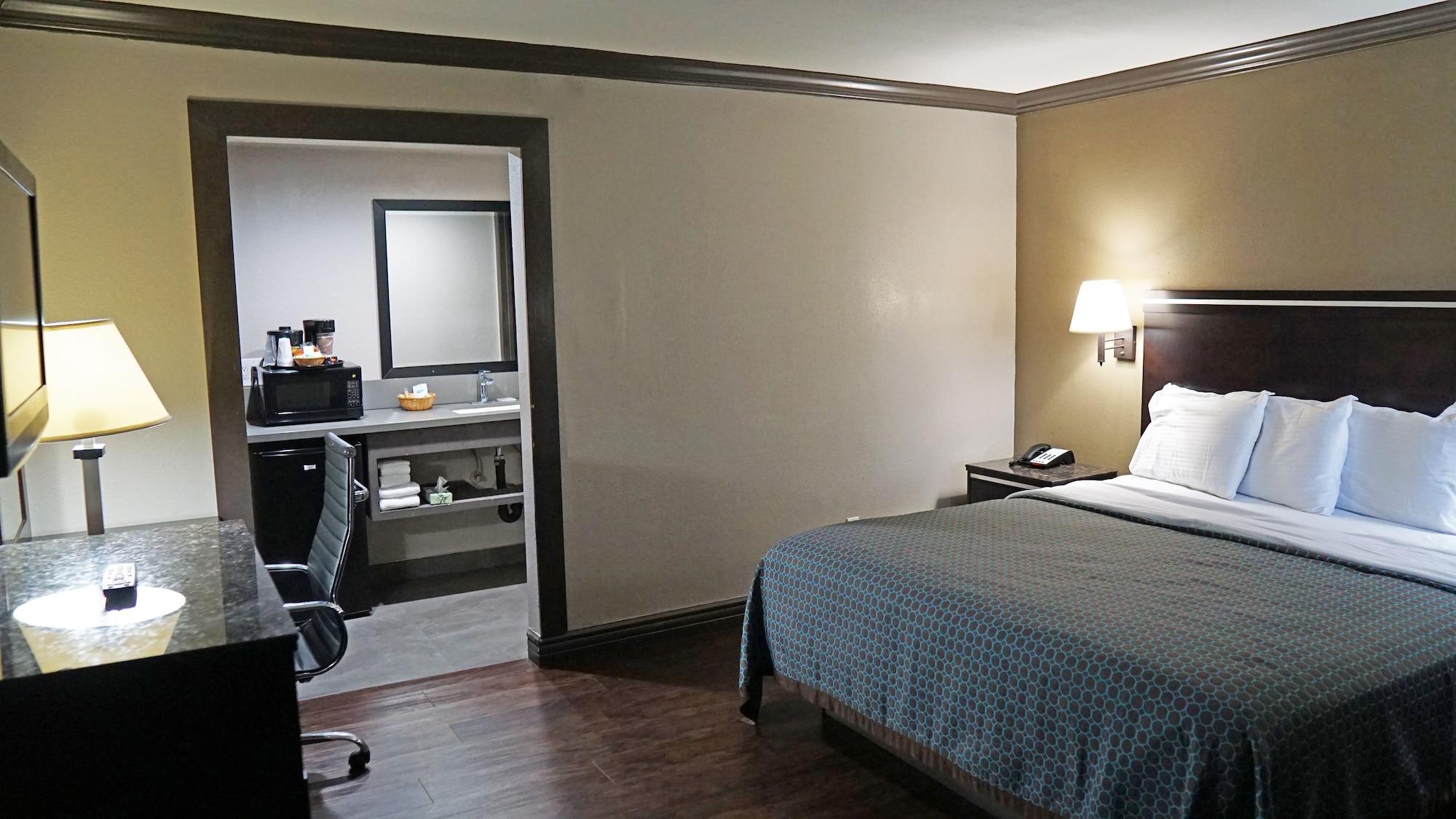 Motel Plaza Near Lax 2*